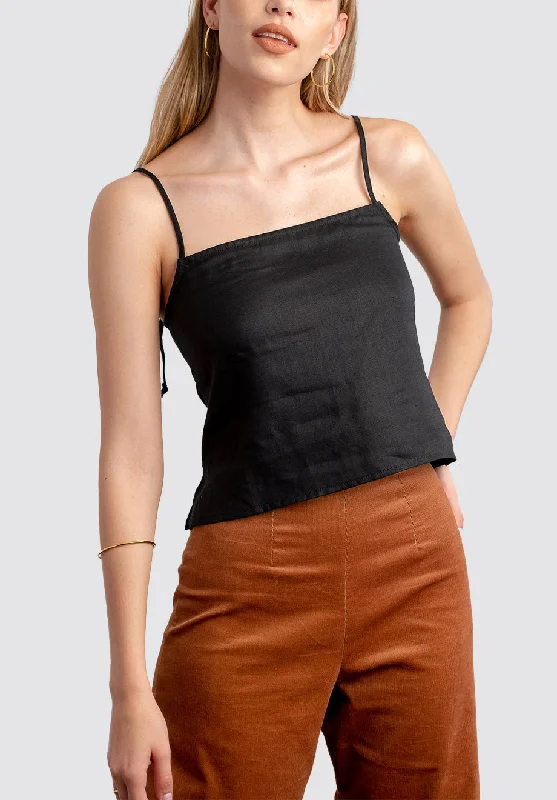 The Straight Cami Casual Chic