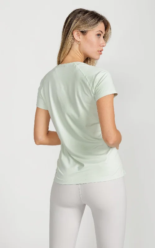 Women's Lux-Tech Shirt in Dewkist Effortless Comfort