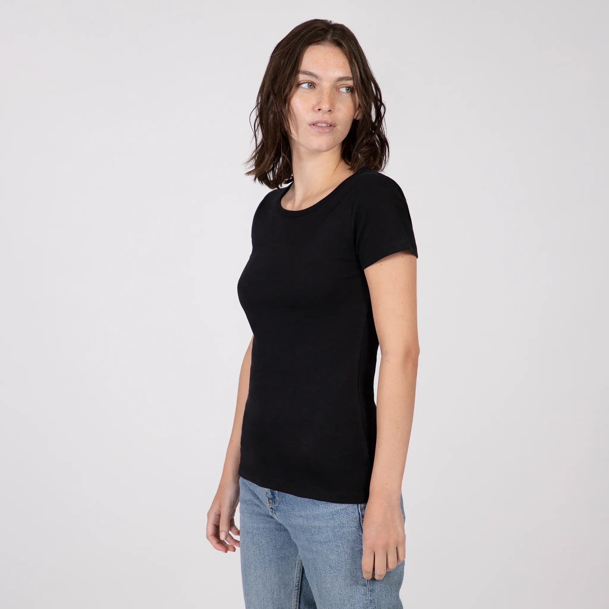 Women's Organic Pima Crew Neck Tee- Relaxed Fit Dive Into Trendy Women's Fashion