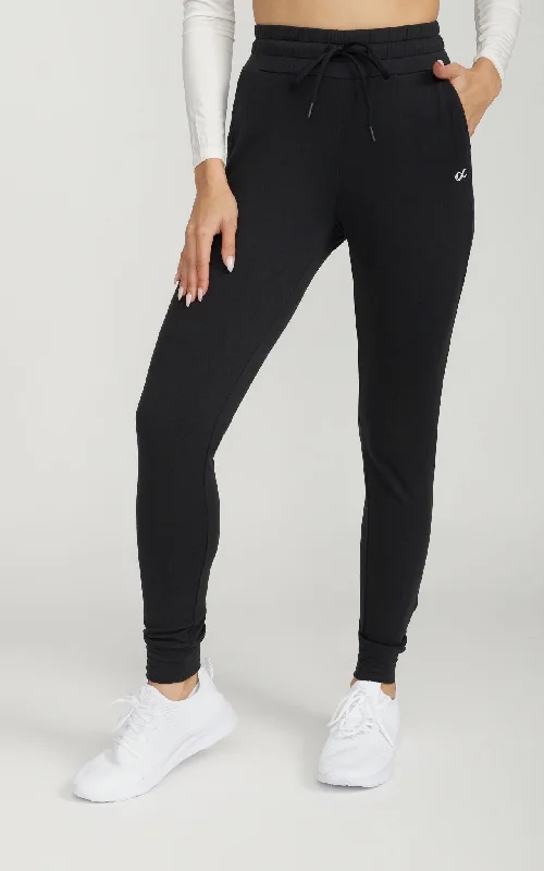 Premium High-Rise Jogger 29" in Black Sophisticated Outfits