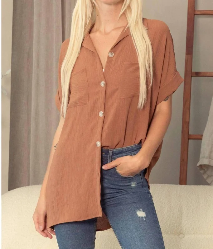 Air Flow Short Sleeve Blouse In Camel Luxe Women's Apparel