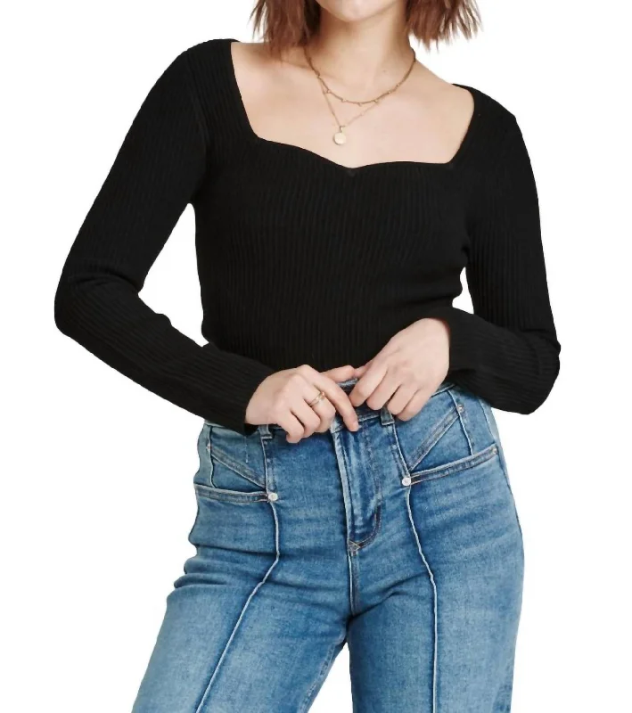 Blakeley Top In Black Boutique Styles