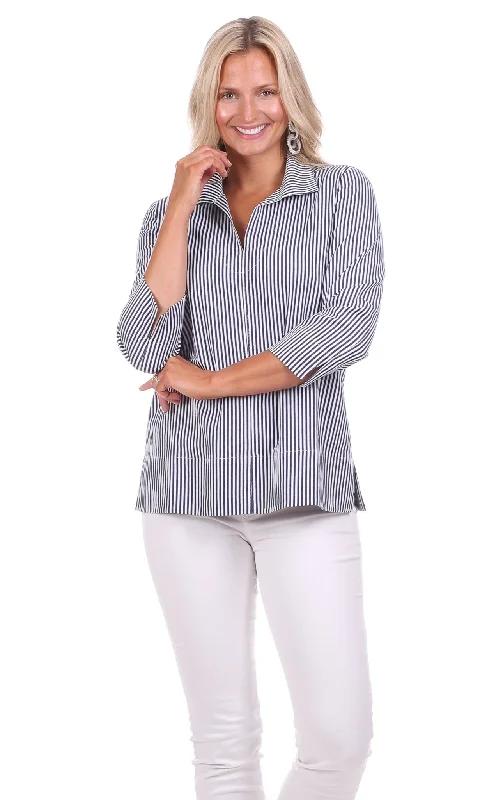 Cadence Top in Navy & White Stripe Chic Outfits