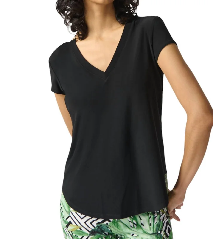 Casual V-Neck Top In Black Parisian Effortless Chic Style