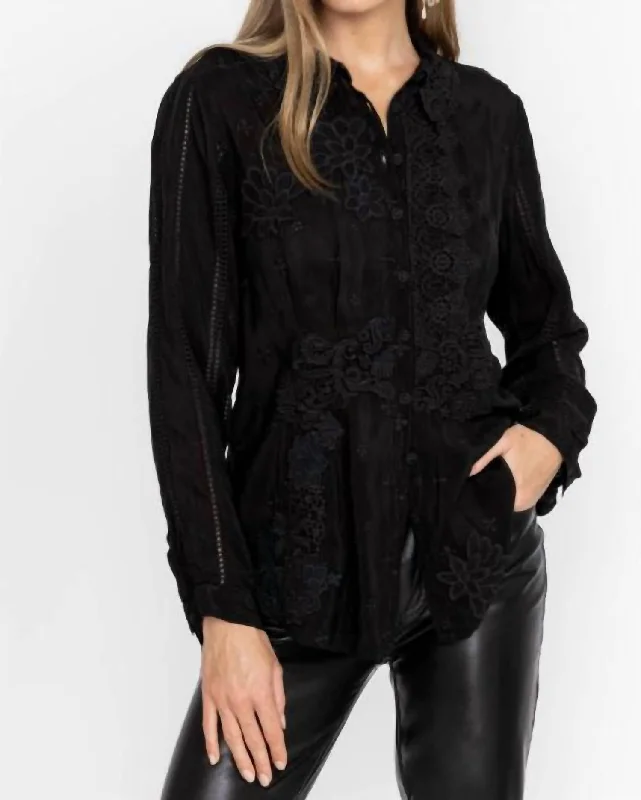 Celia Applique Shirt In Black Trend Setting Wardrobe