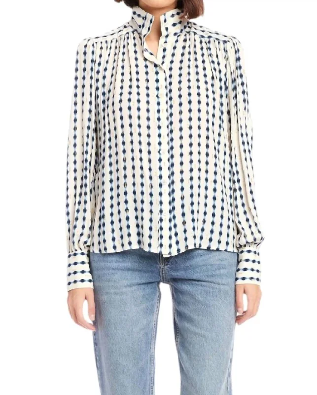 Chloe Blouse In White/blue Fashion Forward