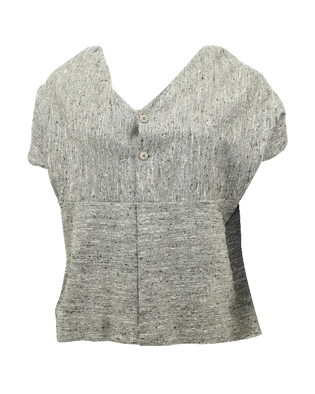 Chloe Short Cape Top In Grey Wool Vibrant Styles