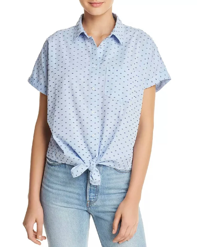 Chrystie Top In Blue Dotted Style Revolution