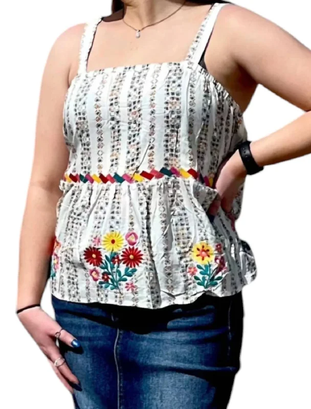 Daisy Tank Top In White Seasonal Picks