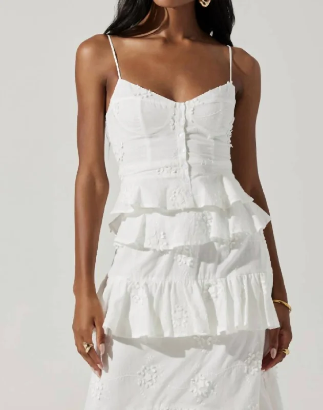 Elfie Top In White Effortless Everyday Wear