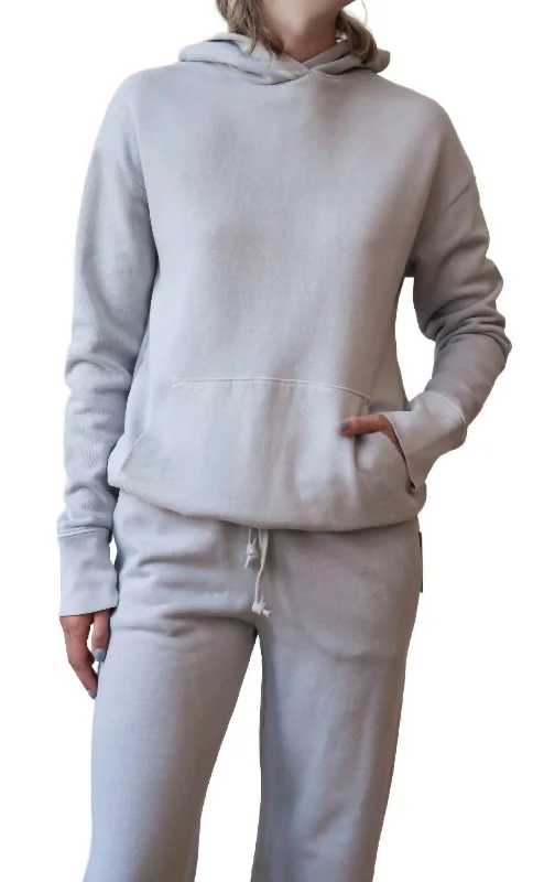 Ellis Pullover Hoody In Ciel Graceful Movement