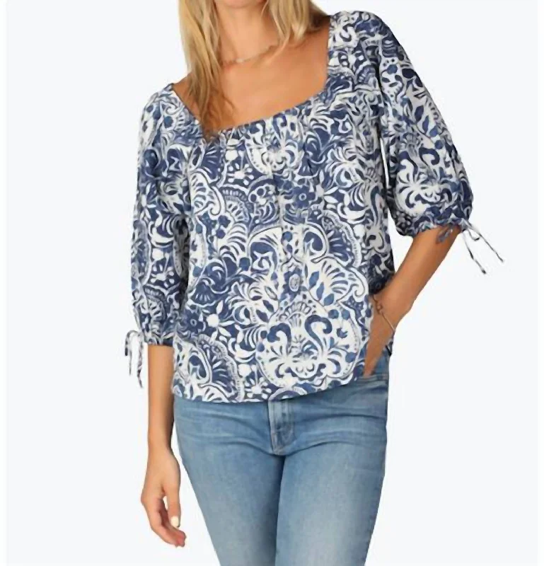 Emma Puffsleeve Blouse In Blue Eco Friendly Fashion Sale