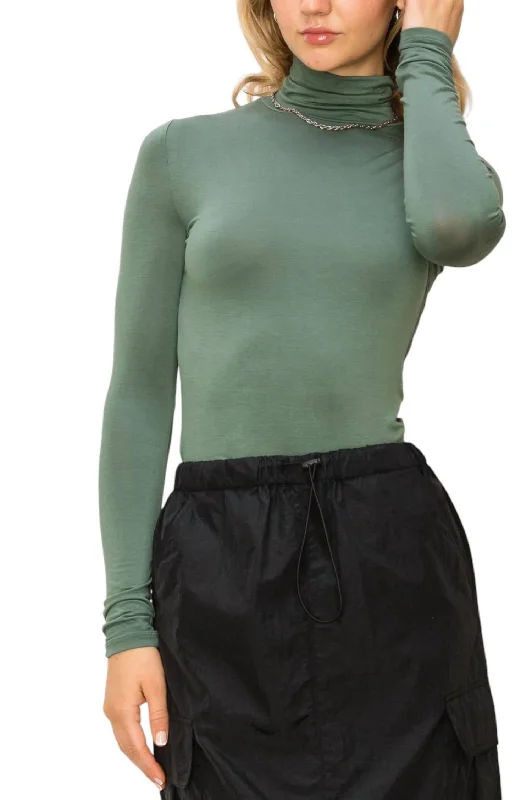 Extra Love Turtleneck Top In Gray Green Style Breakthroughs