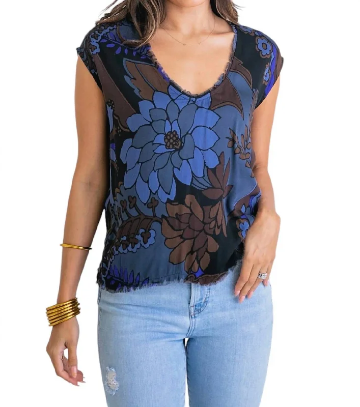 Floral Scoop Fray Top In Navy Limited Time Flash Sale