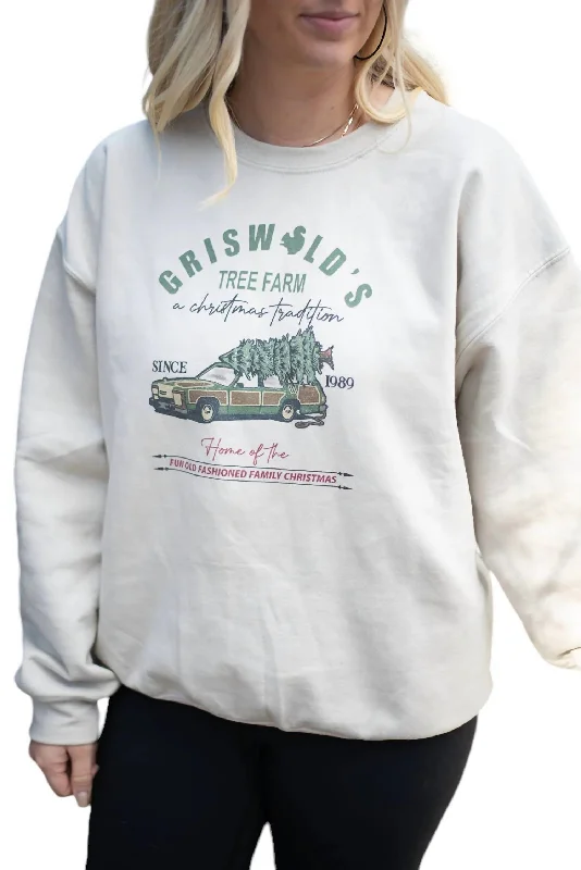 Griswold's Tree Farm Crewneck Graphic In Cream Feminine Soft - Hued Look