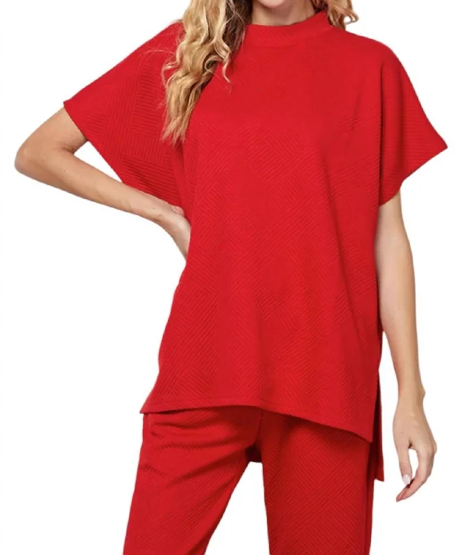 Hamptons Textured Top Seasonal Trend