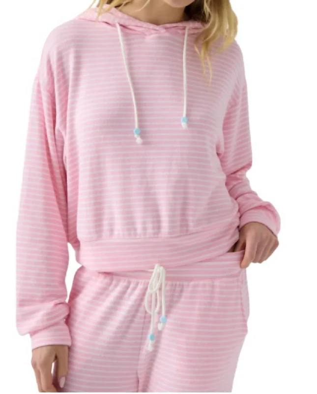 Hoodie Happy Days In Pink Cloud Timeless Elegance Redefined