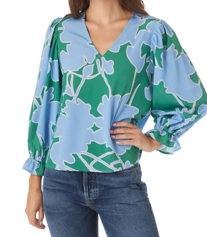 Jaime Top In Floral Figure Athleisure Wear Promotion