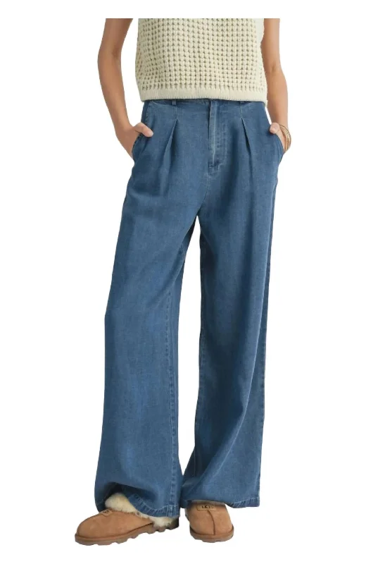 Memories Wide Leg Pants In Dark Chambray Feminine Elegant