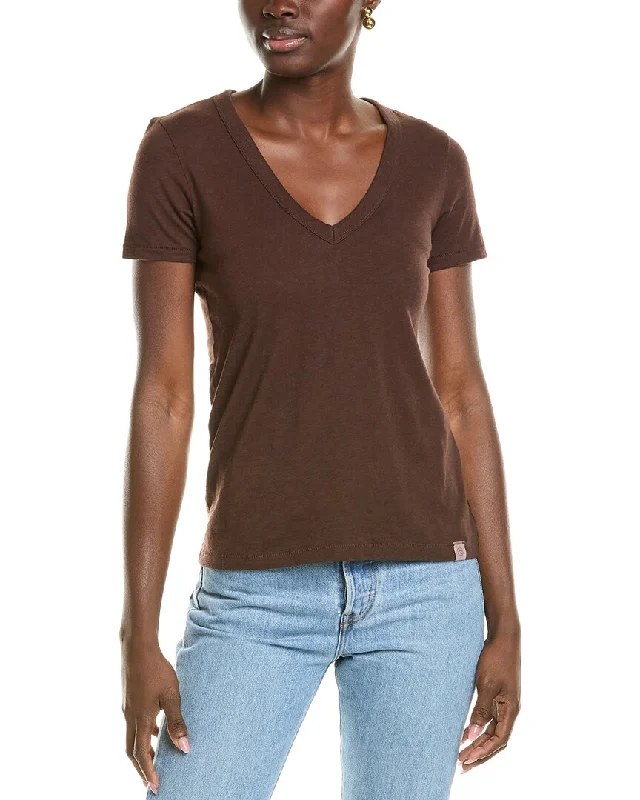 rag & bone The Slub V-Neck Top Day-To-Night Styles