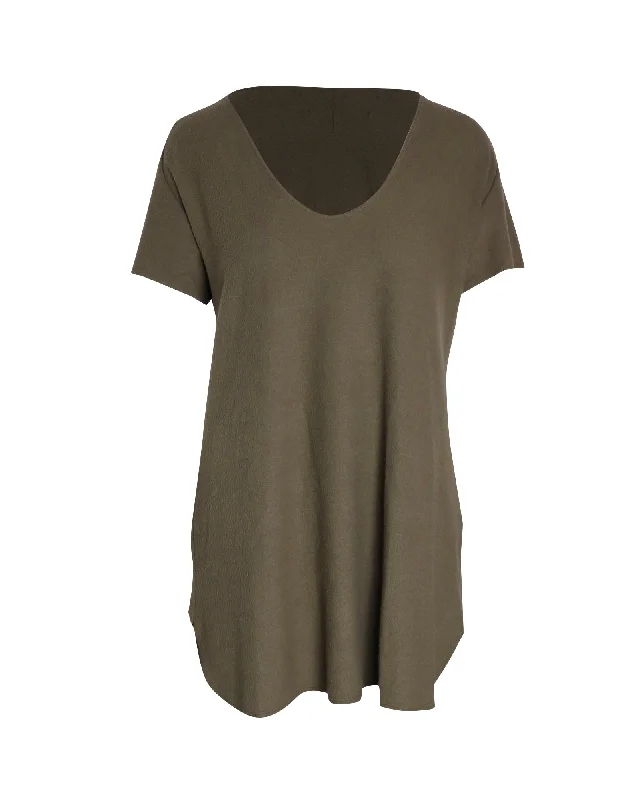 Reformation Scoop Neck T-Shirt in Olive Cotton Casual Elegance