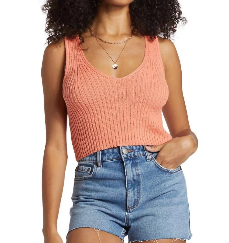 Ryann Sweater Tank Top In Peach Paradise Comfort First Women's Fashion