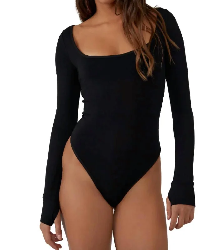 Settle In Scoop Neck Bodysuit In Black Trend Alert