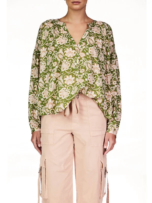 Sunday's Best Top In Lush Floral Trendy Women's Wear Collection