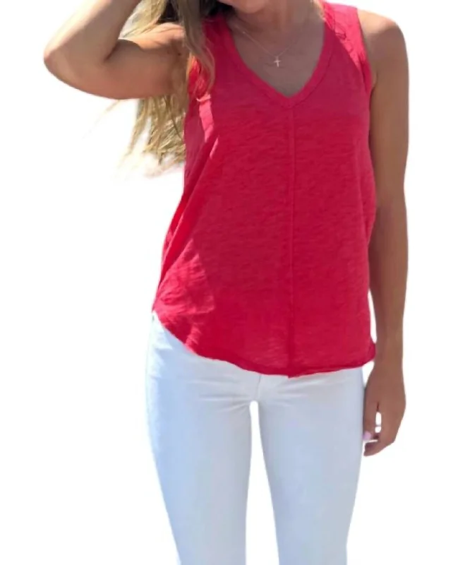 V Neck Tank With Center Front Seam In Barn Limited - Time Bundle