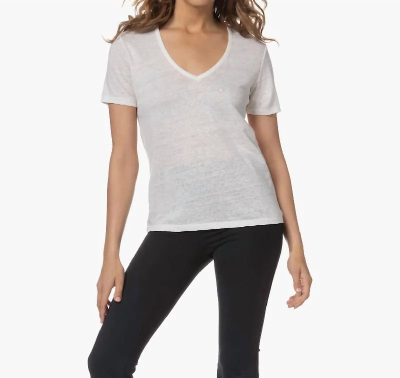 V-Neck Tee In Ivory Find Your Unique Flair