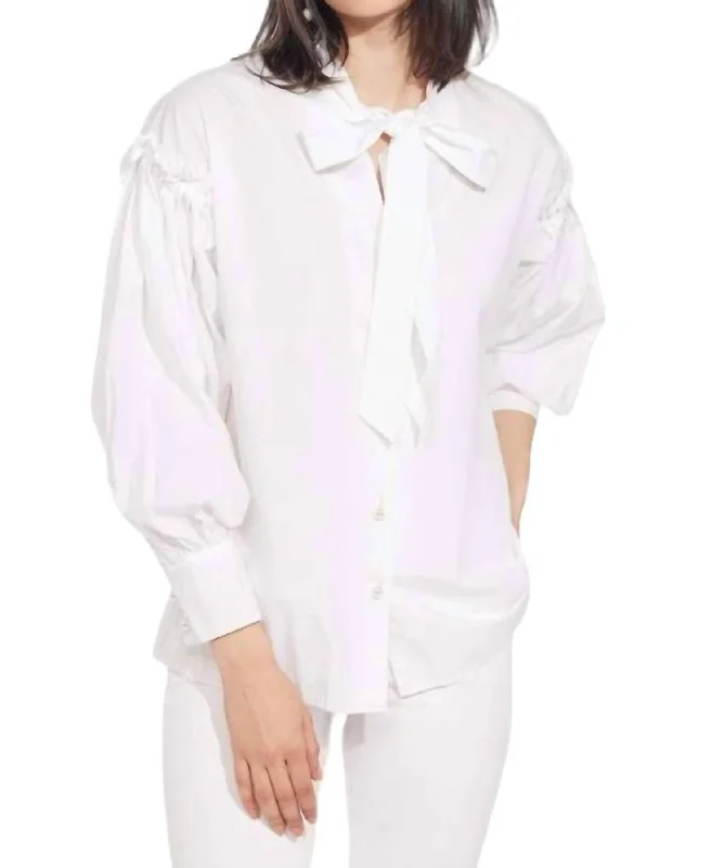 Viola Blouse In White Flowing Silhouette