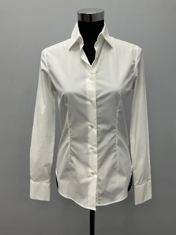 White Fitted Shirt Sleek Design