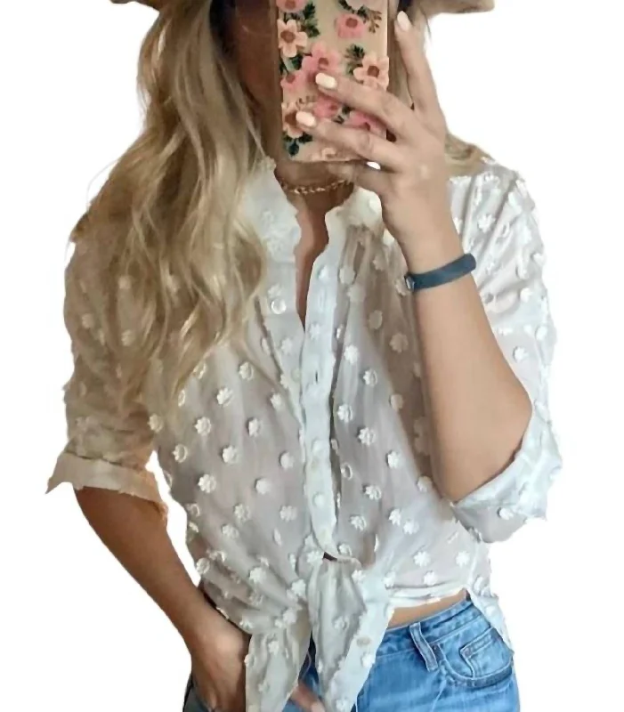 Women's Daisy Shirt In White Fashion Forward Femme