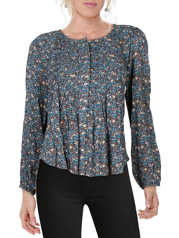 Womens Printed Collarless Button-Down Top Elegant Attire For The Modern Lady