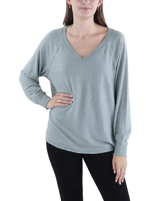 Womens V-Neck Ribbed Trim T-Shirt Seasonal Trends