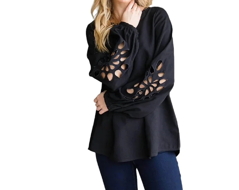 Yesenia Floral Cutout Top In Black Seasonal Sale