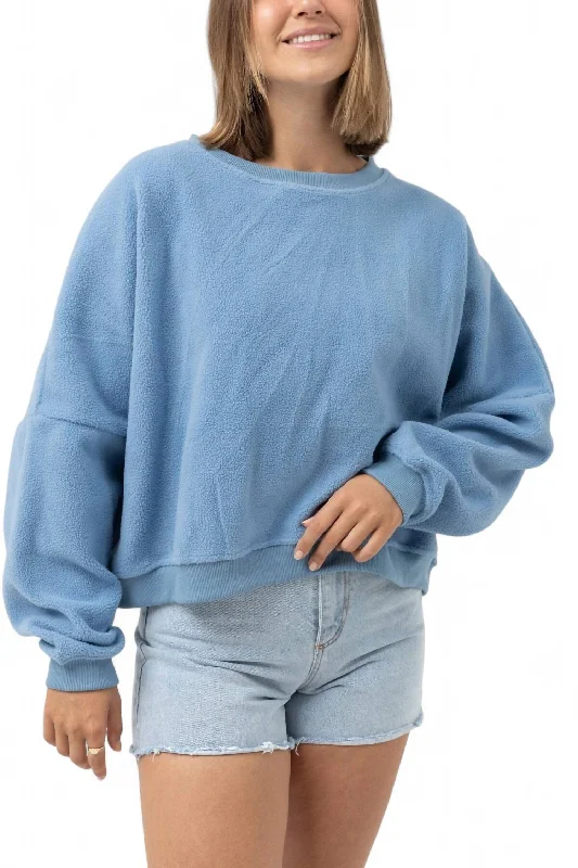 Core Slouch Fleece Sweatshirt In Ocean Casual Chic