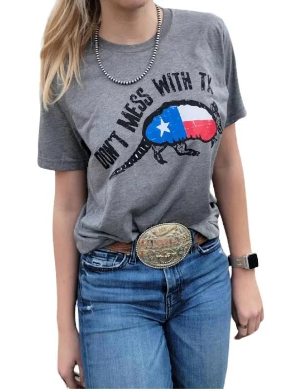 Don‚Äôt Mess With Texas Graphic Tee In Grey Bold Silhouette