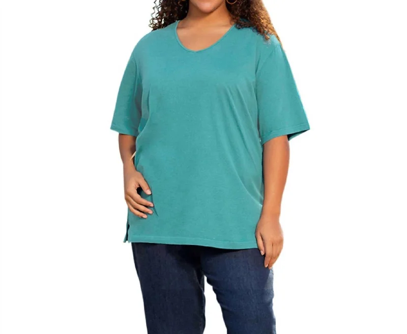 Jersey Short Sleeve V-Neck Tunic - Plus In Emerald Green Embrace New Fashion