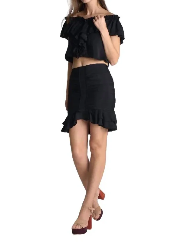 Kiki Crop Top In Black Trend Forward Threads