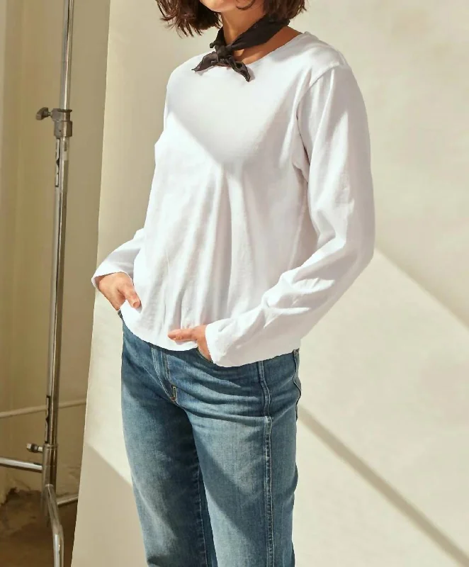 Long Sleeve Classic Tee In White Chic Outfits