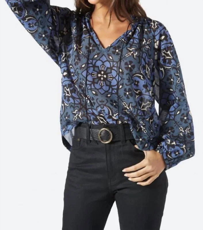 Ogdine Blouse In Caviar Multi Beat The Heat In Tropical Styles