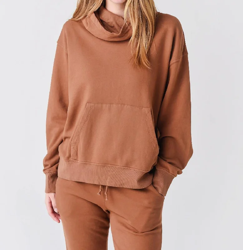 Ora Hoodie In Tiki Brown Graceful Movement