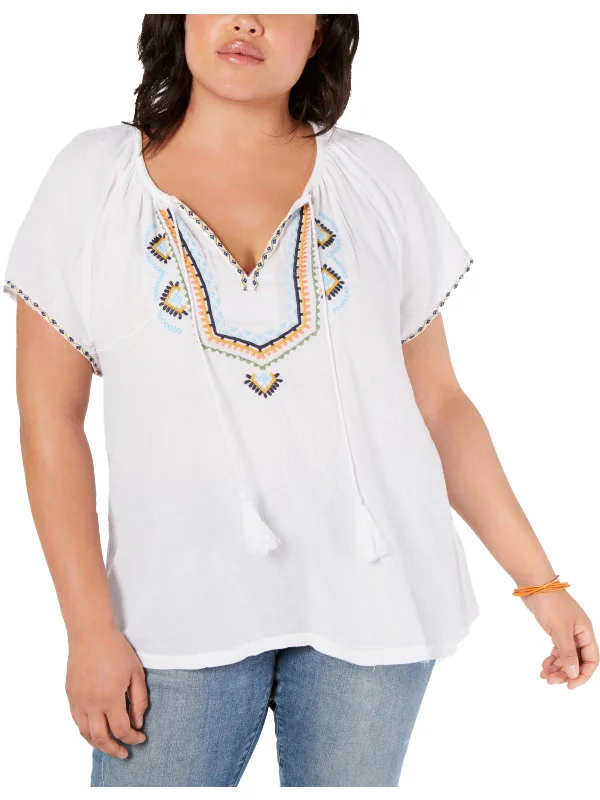 Plus Womens Embroidered Short Sleeve Peasant Top Special Occasion Wear