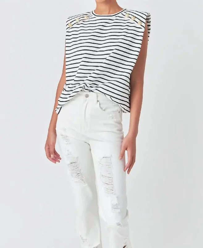 Sleeveless Stripe Top In White/black Chic Everyday Wear