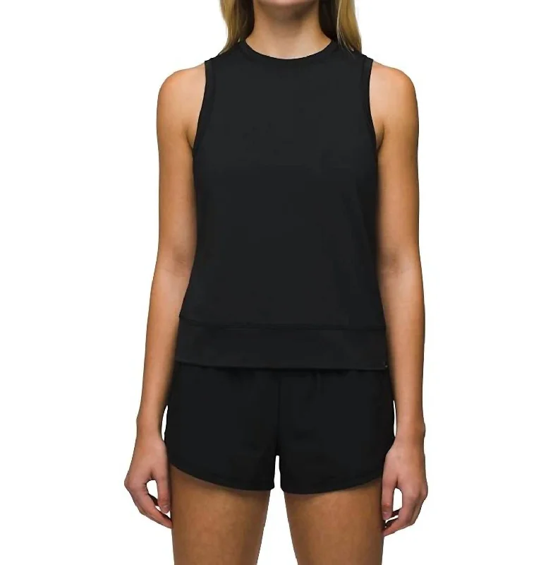 Sol Searcher Tank Top In Black Graceful Cut