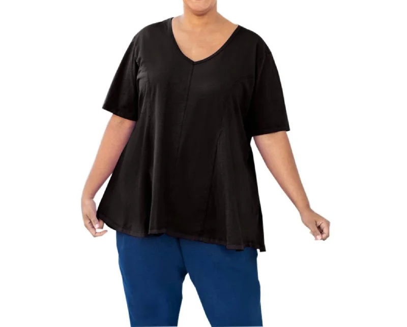 Solid Idalia Short Sleeve Cotton Knit Top - Plus In Black Versatile Outfits