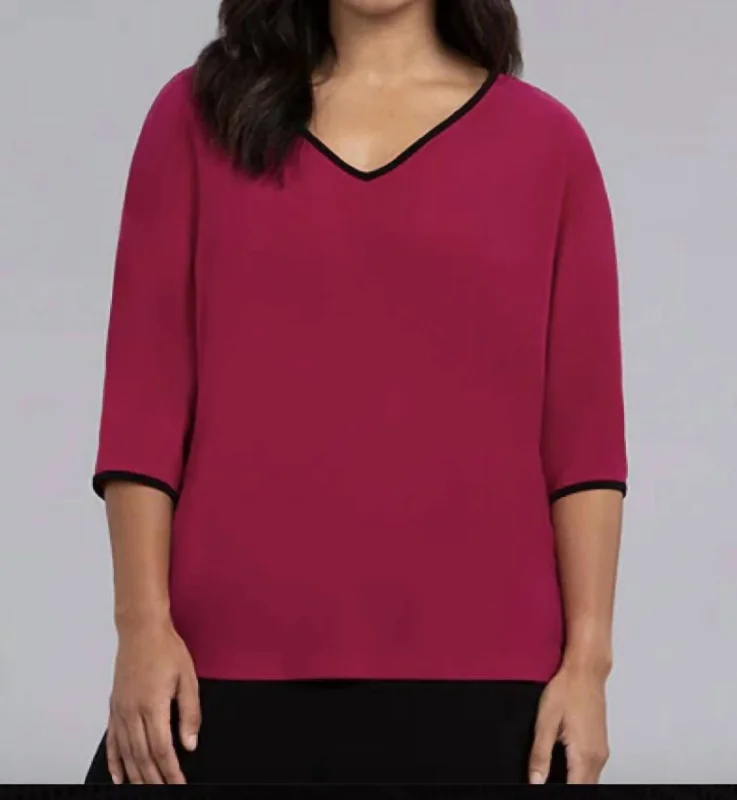 Tipped Reversible Cinch Top, Elbow Length In Magenta/black Chic Trend Collection