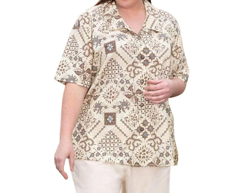 Trinity Print Short Sleeve Button Up Shirt - Plus In Kaliope Chic Style