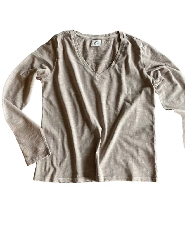 Women's Carrizo V-Neck Long Sleeved Tee In Barn Owl Special Offer For You